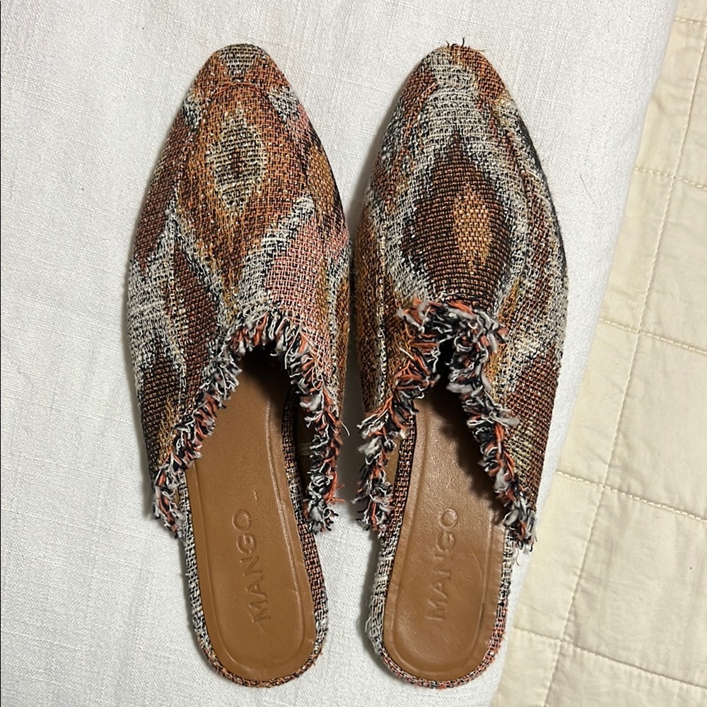 Mango Earthy Tones Textured Mules